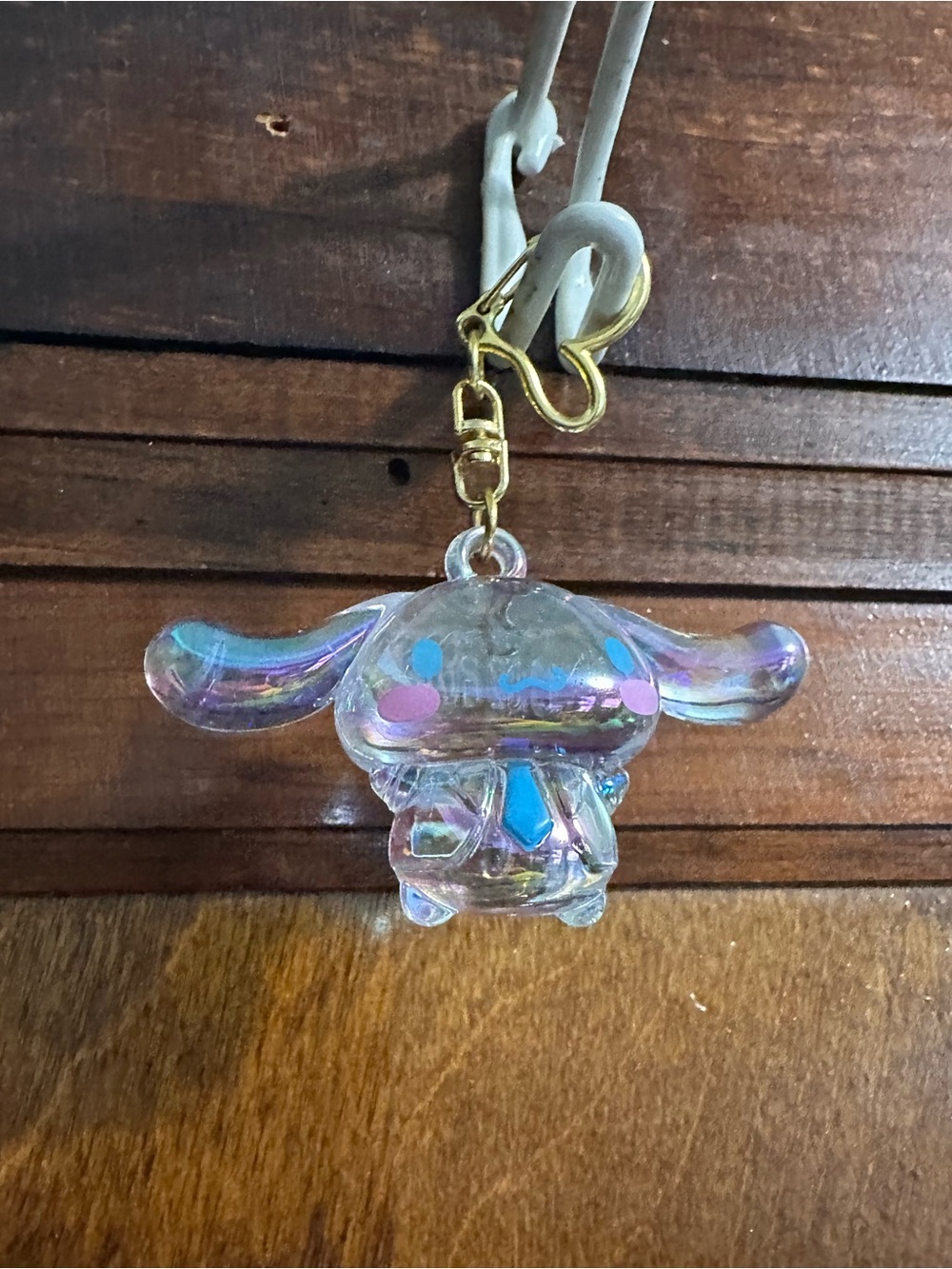 Cinnamoroll Iridescent Keychain